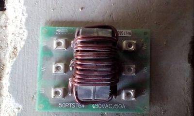 有沒有大神請教一下這個是永大電梯的什么是電流互感器嗎?